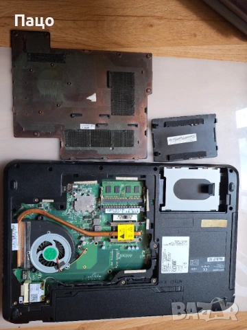 Fujitsu Lifebook AH512, снимка 6 - Части за лаптопи - 54493346