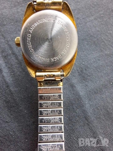 Позлатен дамки винтидж часовник GÜTHRA, снимка 13 - Дамски - 54014441
