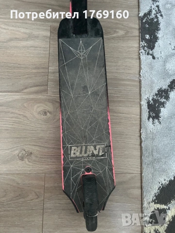 Тротинетка за трикове Blunt Envy One S3, черен, розов, снимка 2 - Скейтборд, ховърборд, уейвборд - 54945860