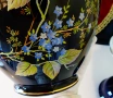 Японска порцеланова ваза,урна,злато,кобалт,цветя. , снимка 5