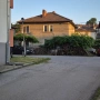 Продавам етаж от къща в град.Елена, снимка 1