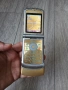 Motorola V3i Dolce & Gabanna Gold, снимка 1