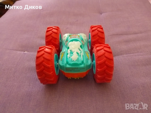 Dickie Toys Monster Flippy, играчка кола с двустранен дизайн., снимка 3 - Коли, камиони, мотори, писти - 54885122