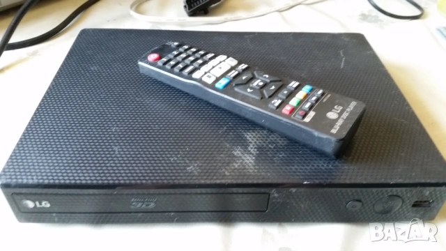 DVD LG BP450 Blue-Ray, снимка 3 - Плейъри, домашно кино, прожектори - 54318386