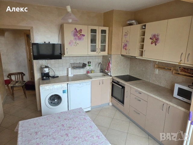 Под наем 3 стаен апартамент