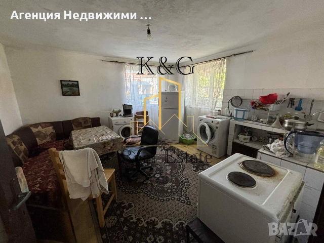 Тухлена къща на плоча в кв " Житница " , снимка 5 - Къщи - 55260574