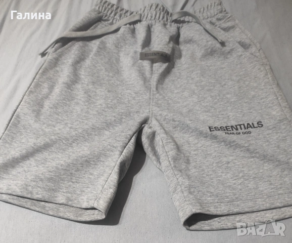 Къси панталони на ESSENTIALS