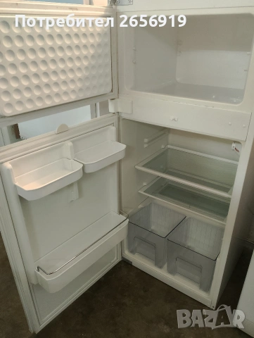 Хладилник с фризер BOSCH 