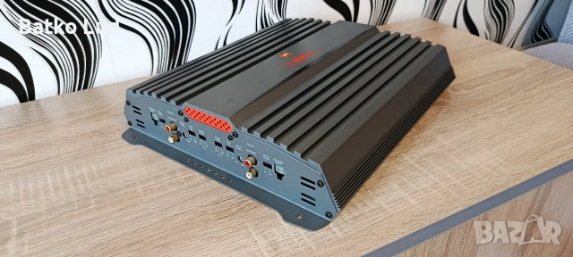 Усилвател JBL DA3504, снимка 9 - Ресийвъри, усилватели, смесителни пултове - 54382294