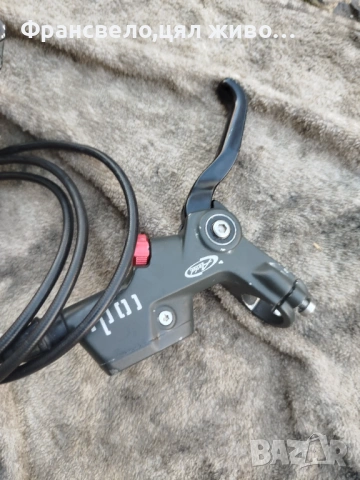 Четирибутална хидравлична спирачка за велосипед колело avid code , снимка 3 - Части за велосипеди - 52419962