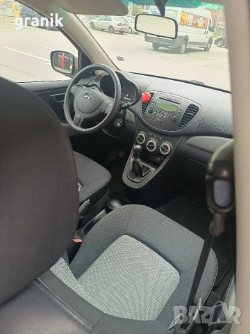 Хюндай i10, снимка 8 - Автомобили и джипове - 54240624