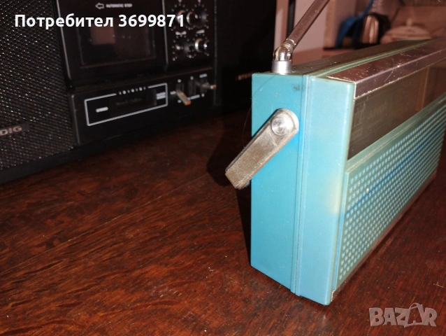 Радиотранзистор ИТТ., снимка 3 - Радиокасетофони, транзистори - 54947368