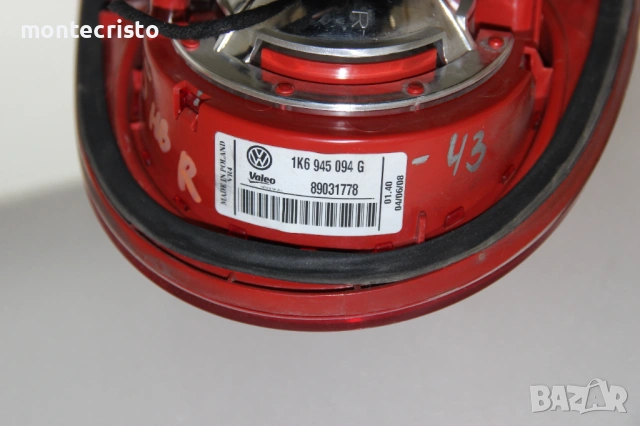 Десен вътрешен стоп VW Golf 5 хечбек (2004-2008г.) 🔷Valeo 1K6945094G десен стоп заден капак Golf V, снимка 5 - Части - 54881996