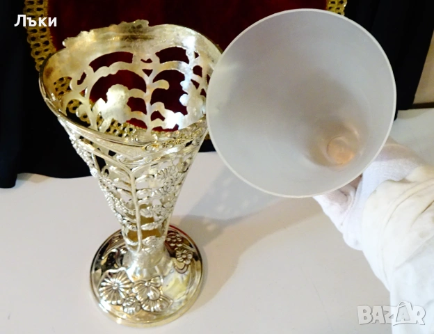 Посребрена ваза,лози,грозде,Art Nouveau , снимка 11 - Вази - 55102643
