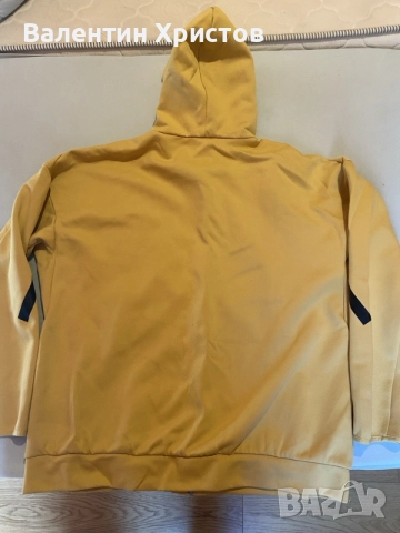 оригинално горнище(яке) на Adidas, рамер XL може да става и за по голямо 2XL , снимка 4 - Спортни дрехи, екипи - 55439398