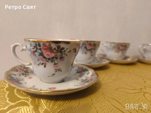 Сервиз за чай , снимка 2 - Антикварни и старинни предмети - 54665445