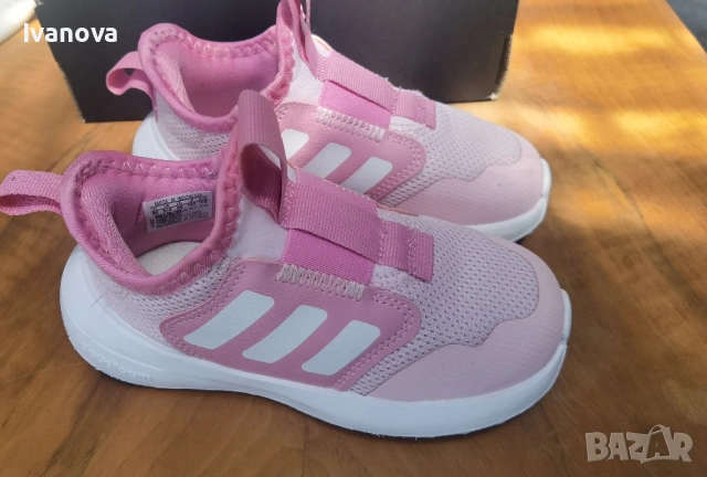 Adidas летни маратонки за момиче, снимка 4 - Детски маратонки - 54881782