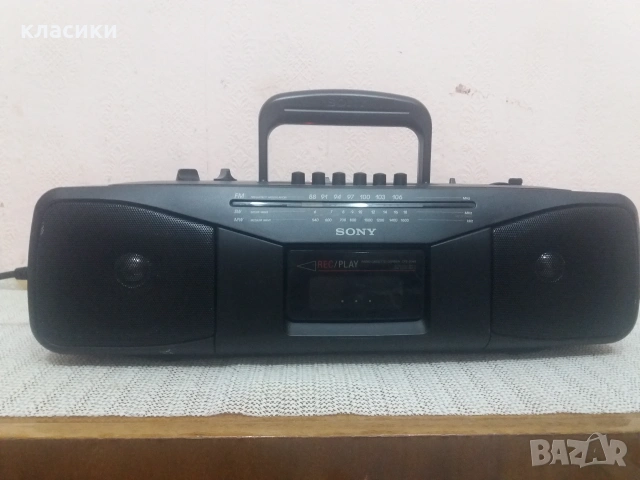 Радиокасетофон SONY CFS 204.