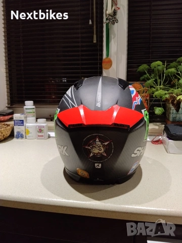 Shark carbon speed -R каска мотоциклет, снимка 2 - Аксесоари и консумативи - 54072203