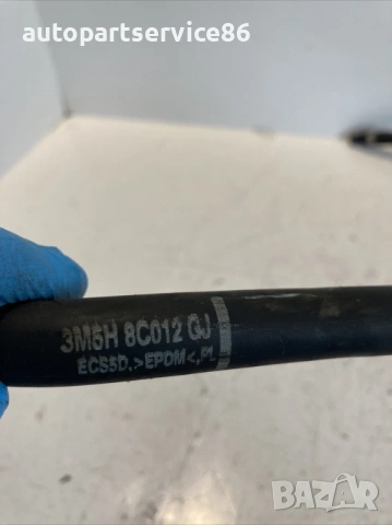 Воден маркуч за Volvo C30 1.6 TDI (2012) 3M5H8C012GJ, снимка 2 - Части - 54111256