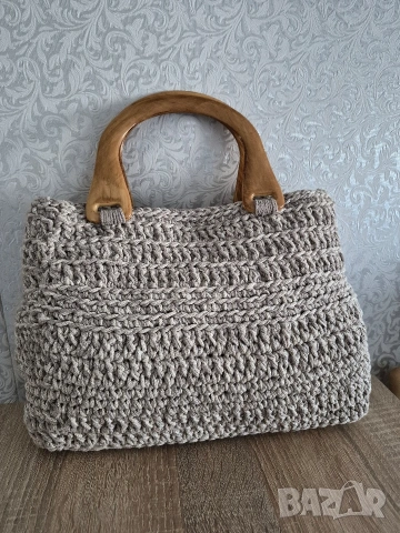 Ръчно плетена чанта., снимка 2 - Чанти - 54319535
