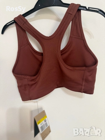 Дамски бюстие Nike, снимка 2 - Корсети, бюстиета, топове - 55038631