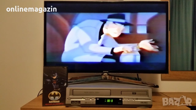Видеокасета  Батман ( анимация ) VHS, снимка 8 - Други жанрове - 53989617
