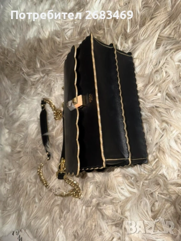 Дамска чанта Fendi, снимка 10 - Чанти - 54496668