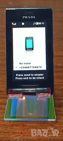 LG PRADA ретро колекционерски телефон, снимка 2 - Други - 54964401