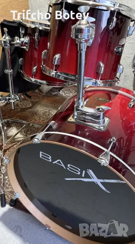 барабани basix лакирани , снимка 2 - Ударни инструменти - 55304202