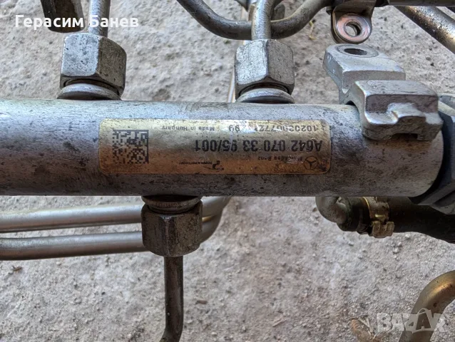 A6420703395 / A6420703095 Горивна рейка с датчик OEM MERCEDES W212 E 350 CDI 4MATIC OM642 2011, снимка 2 - Части - 55603056