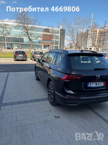 VW Tiguan 4-Motion | Като Нов | Чист Carfax | Готов за регистрация, снимка 3 - Автомобили и джипове - 54508982