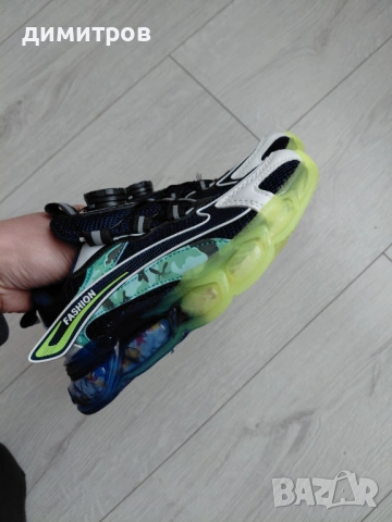Детски маратонки с механизъм за закопчаване , снимка 9 - Детски маратонки - 54363847