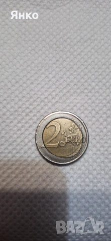 Монета 2 евро с дефект