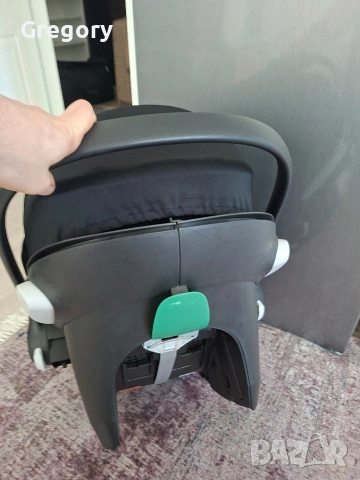Столче за кола Cybex Aton B2 с основа Isofix в много добре състояние, снимка 6 - Столчета за кола и колело - 55149020