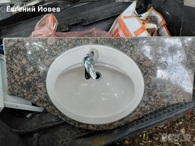 Мифка с мраморен плот 50 евро