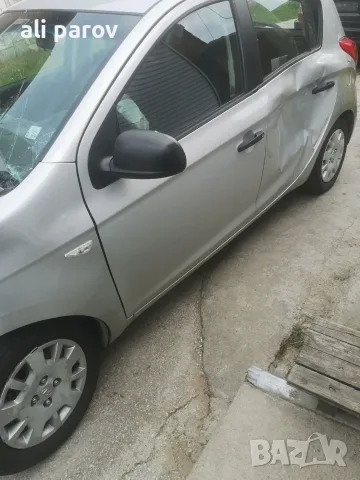 hyundai i20 1.2 i , снимка 3 - Автомобили и джипове - 55425846