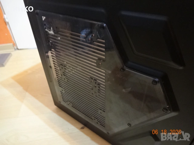 Кутия AeroCool, снимка 5 - Захранвания и кутии - 54968148