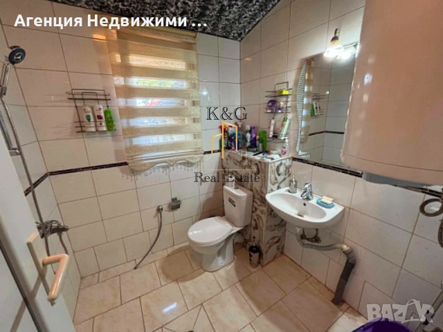 Двуетажна вила в м-та " Арменски лозя " , снимка 6 - Вили - 55175337