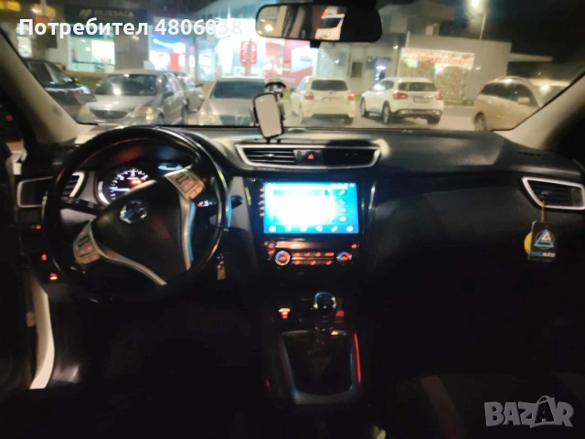 ПРОДАВАМ Nissan Qashqai, снимка 3 - Автомобили и джипове - 54293685