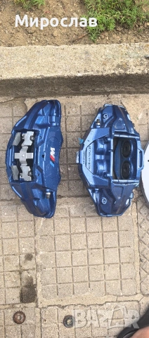 предни спирачни апарати за бмв f40 m135i 687985305 687985405