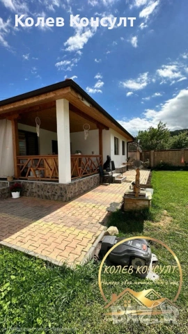 Къща село Елхово,област Стара Загора, снимка 2 - Къщи - 55290656