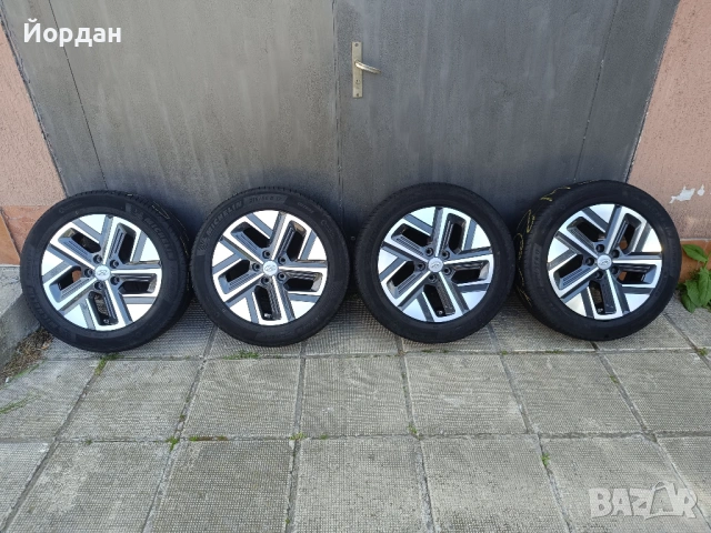 ОРИГИНАЛНИ джанти с гуми 17 ' цола 215 55 5x114,3 HYUNDAI KONA / Хюндай Кона + датчици, снимка 4 - Гуми и джанти - 54610853