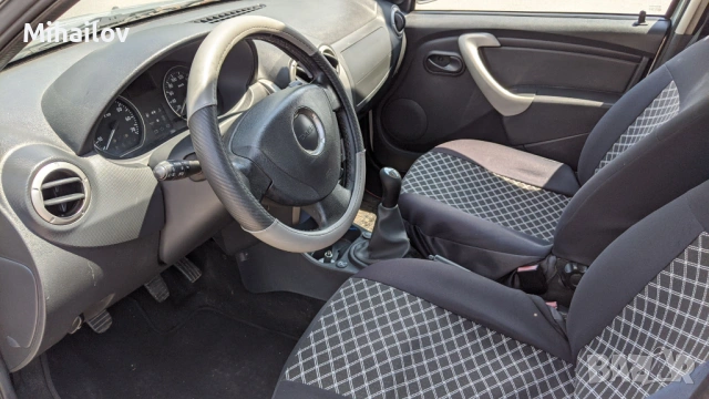 Dacia Sandero STEPWAY фабрична газ, снимка 8 - Автомобили и джипове - 54819984