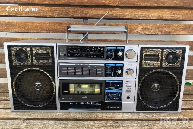 SANYO C30 BOOMBOX  Работи функционално на всичко!, снимка 10 - Радиокасетофони, транзистори - 54795276
