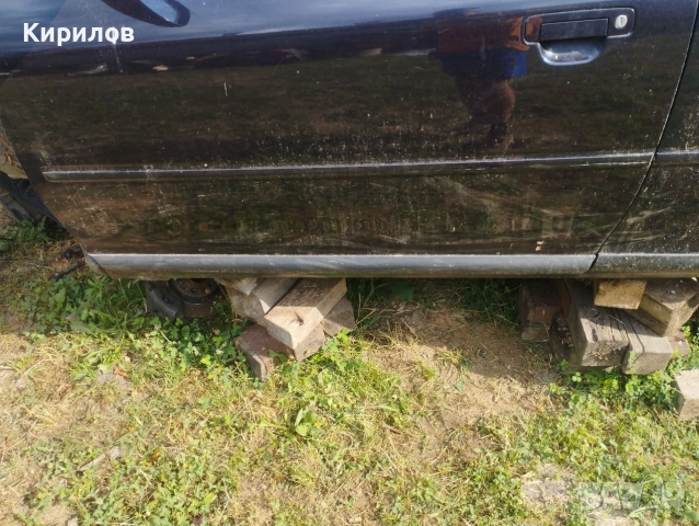 Предна лява врата Ауди A3 8L Audi A3 8L  3 врати тъмно син цвят, снимка 2 - Части - 55155071