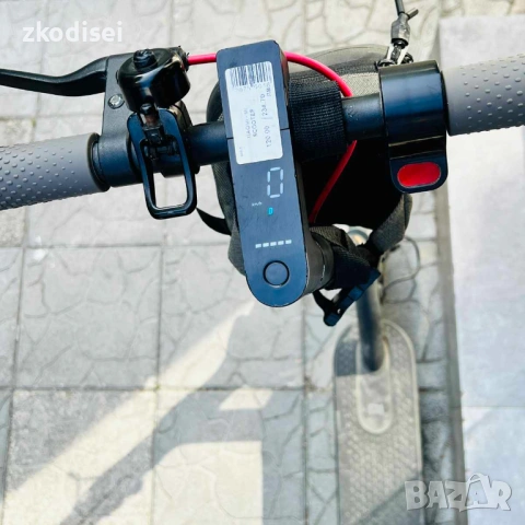 Електрическа тротинетка XIAOMI SCOOTER 4 PRO, снимка 2 - Друга електроника - 54380812