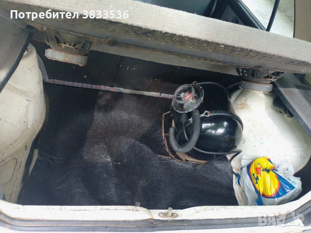 Volkswagen Golf Mk2 Boston Edition, снимка 16 - Автомобили и джипове - 54645498