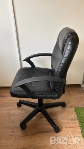 Кожен офис стол, снимка 2 - Столове за офис - 54091384