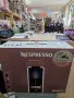 кафемашина с капсули Nespresso Essenza Mini, снимка 1